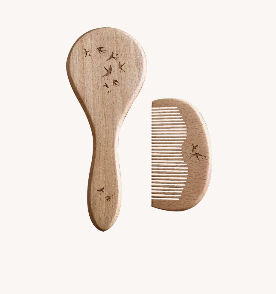 Ensemble brosse et peigne bébé hirondelles