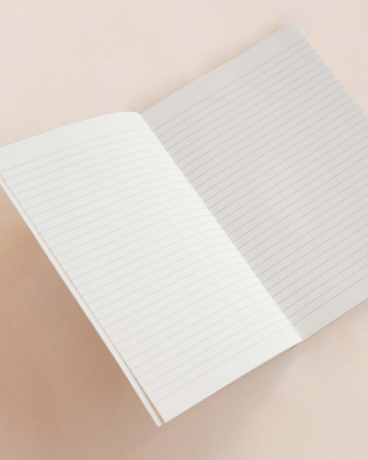 Le carnet Nounou adorée - cœurs bleus – Image 4